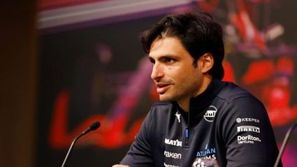 Sainz destaca el gran cambio en Williams y su adaptación al nuevo motor Mercedes